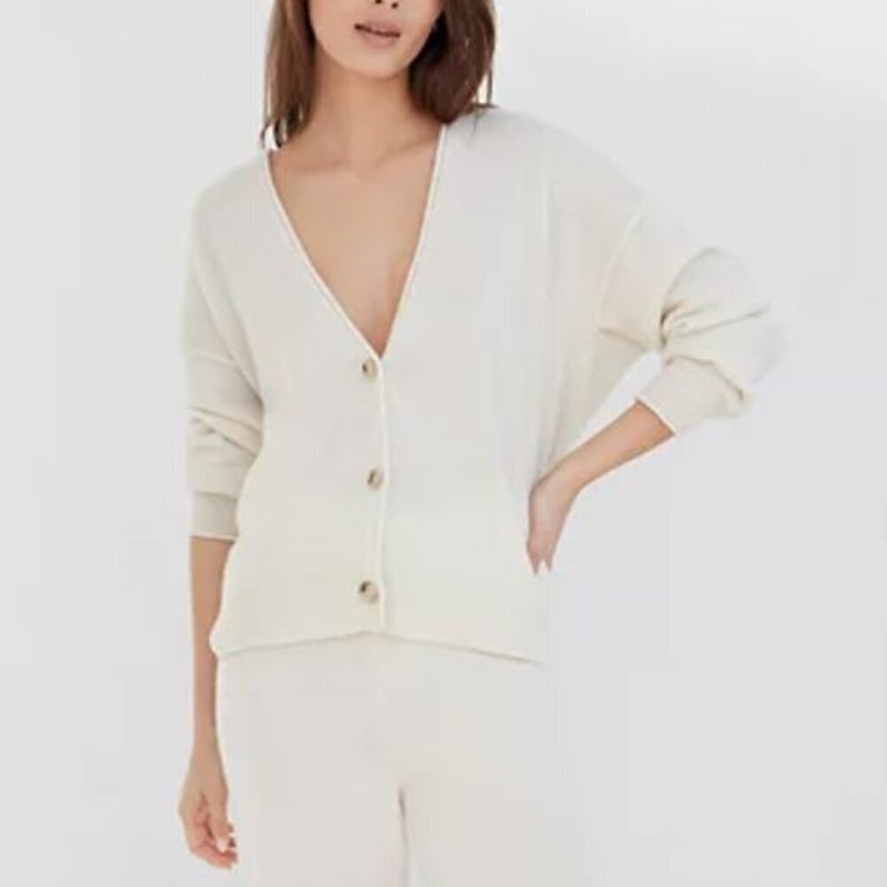 The Group by Babaton Luxe Cashmere Cream Cardigan Size Small